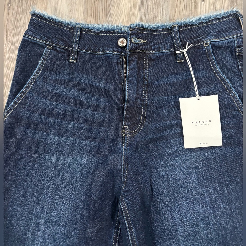 NWT KanCan Size 9/28 Women's Dark Blue Jeans - Picture 2 of 5